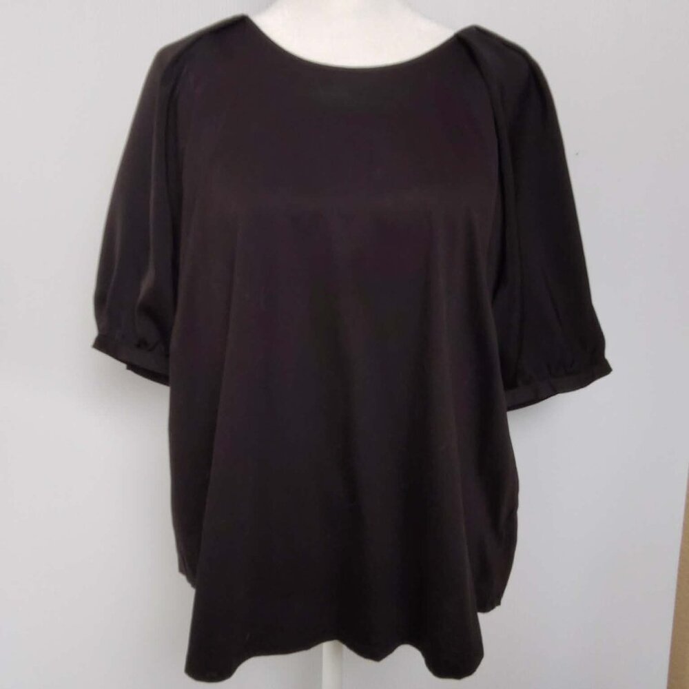 Who What Wear - Black, short puff sleeve blouse Size L -  NWT
